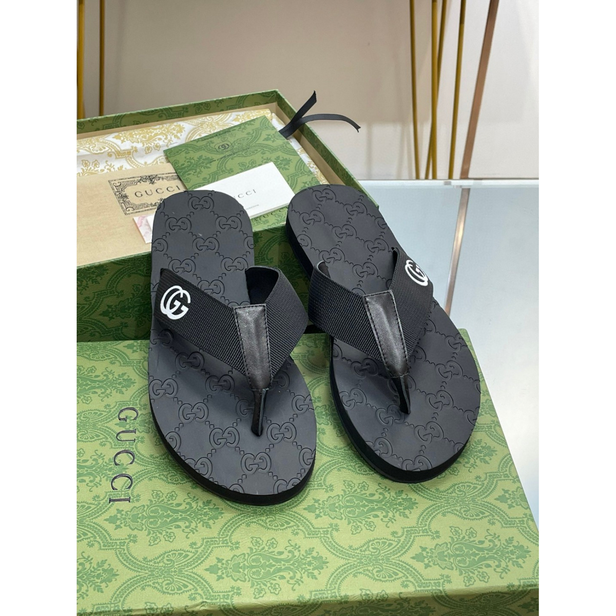 Gucci Chinelo Preto