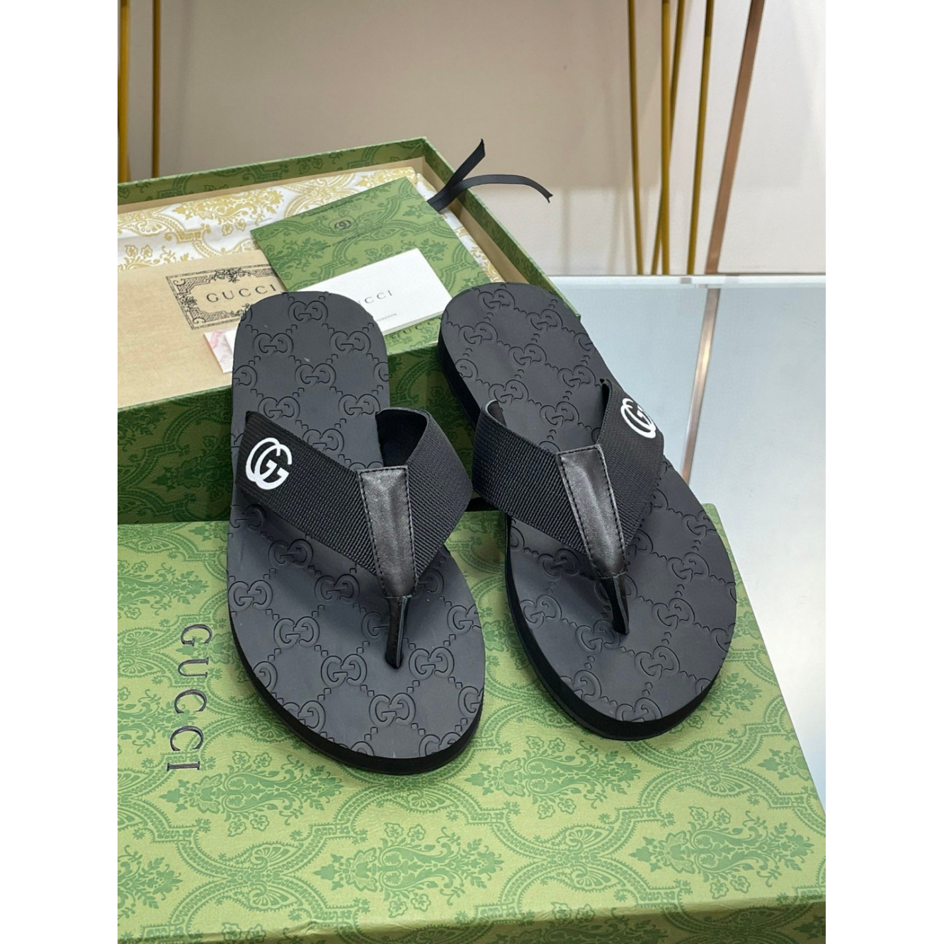 Gucci Chinelo Preto