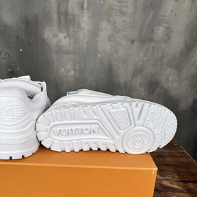 Louis Vuitton Tênis LV Trainer Snow Branco