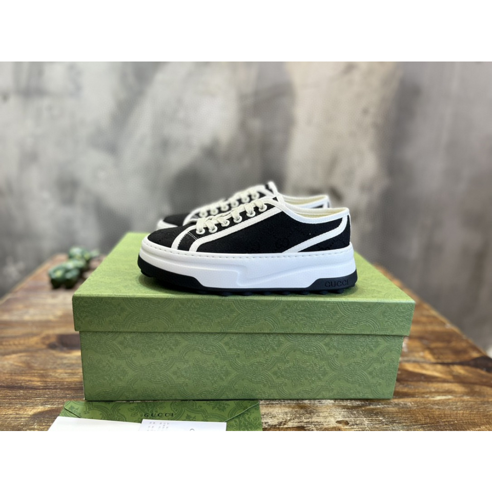 Tênis Gucci GG Trainer Preto