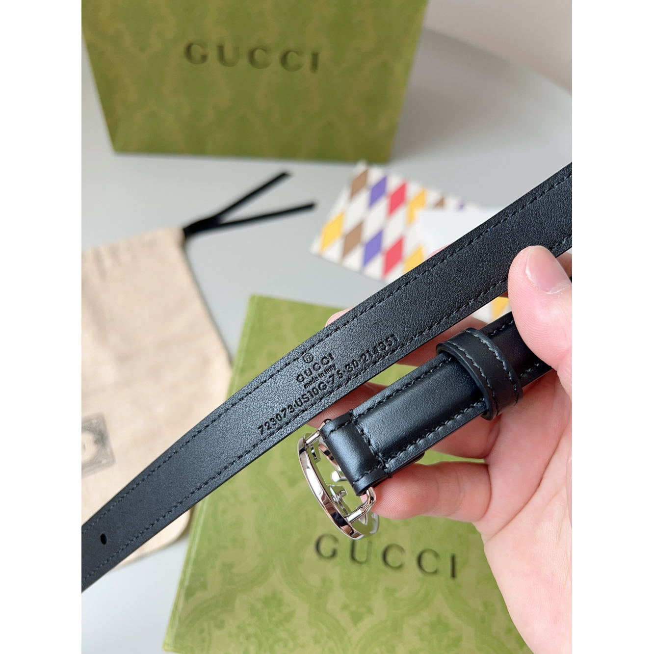 Cinto Gucci Couro Preto Ferragem Prata 2.0cm