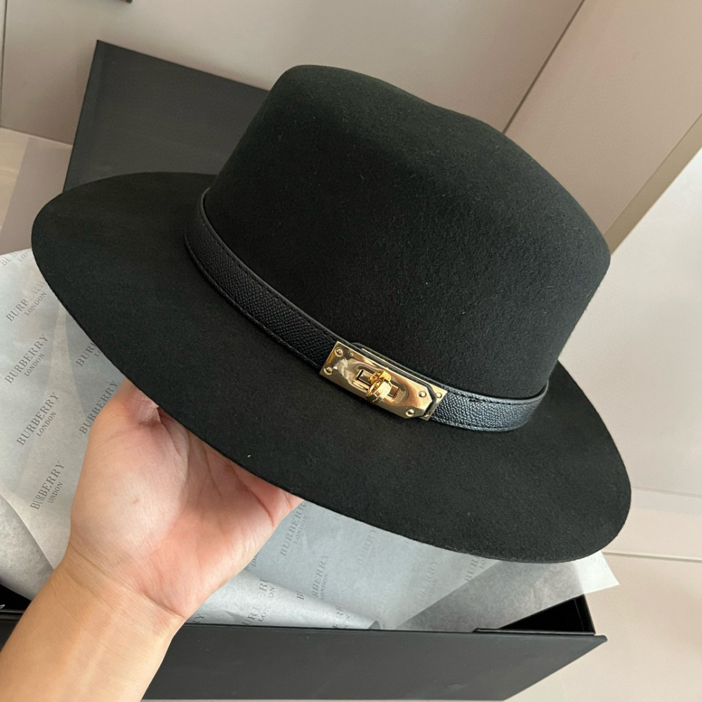 Chapéu Hermès Kelly Preto