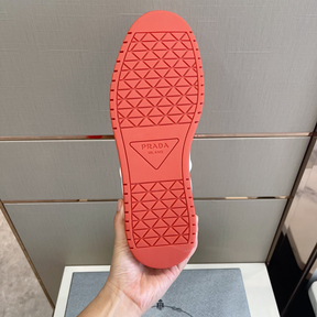 Prada Tênis Cano Baixo Downtown Vermelho