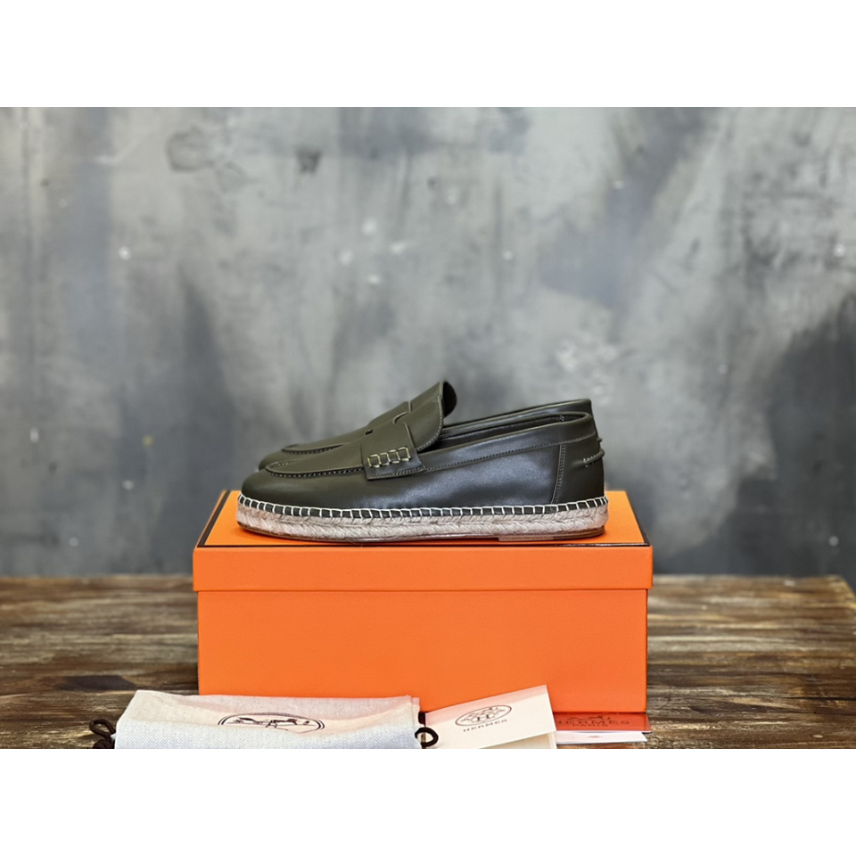 Alpargata TRIP Hermès em Couro Verde