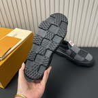 Louis Vuitton Slip-on Lv Space Lander Black