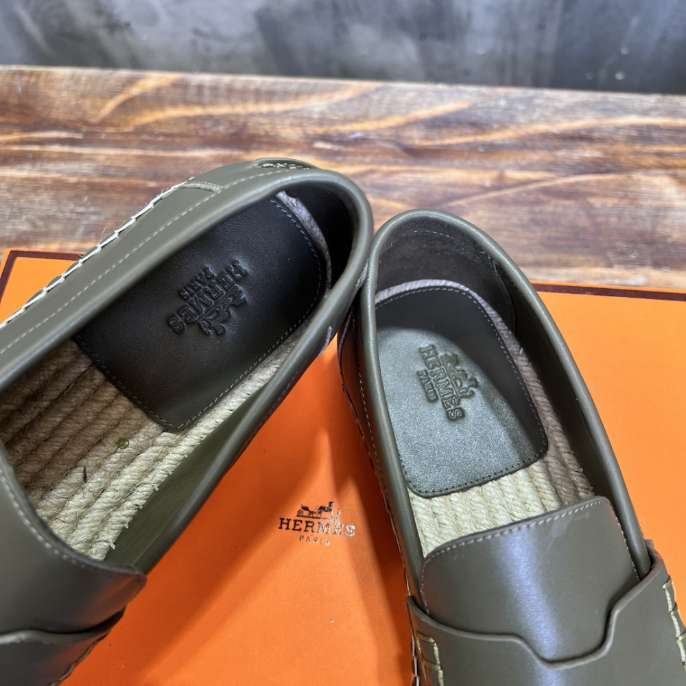 Alpargata TRIP Hermès em Couro Verde