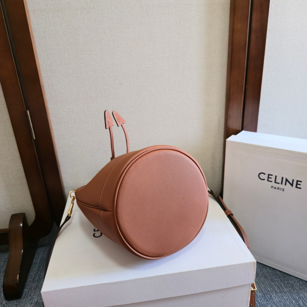 Bolsa Celine Teen Clara 16x19x16cm