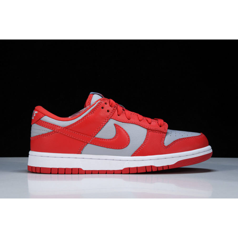 SB DUNK LOW SP UNIVERSITY RED/GREY