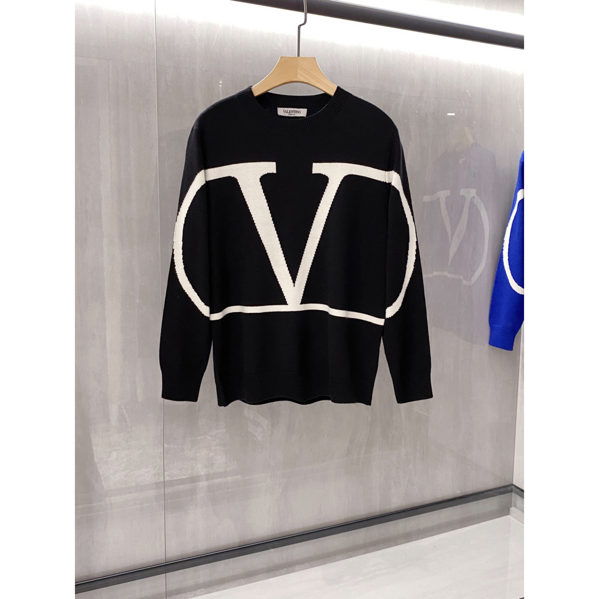 Moletom Valentino VLogo em Cashmere Preto