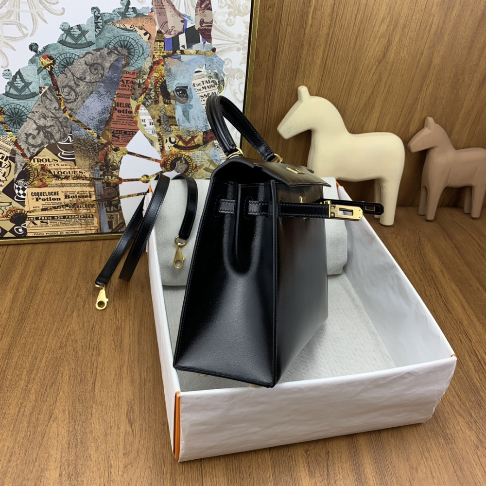 Bolsa Hermès Mini Kelly Ferragem Dourada 25x19x9cm (4 cores)