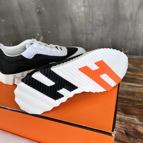 Tênis Hermès Bouncing Couro Preto/Branco/Laranja