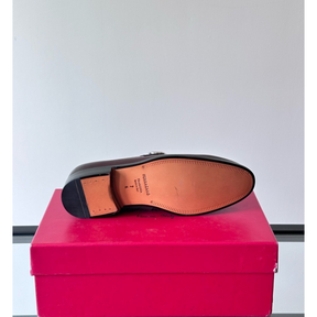 Sapato Mocassim Salvatore Ferragamo Social Vinho Couro com Fivela Gancini