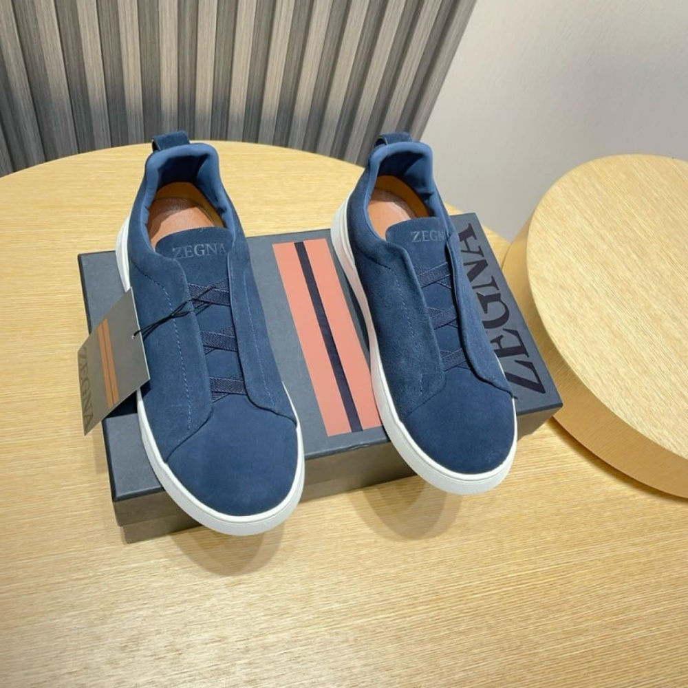 Zegna Triple Stitch em Camurça Azul