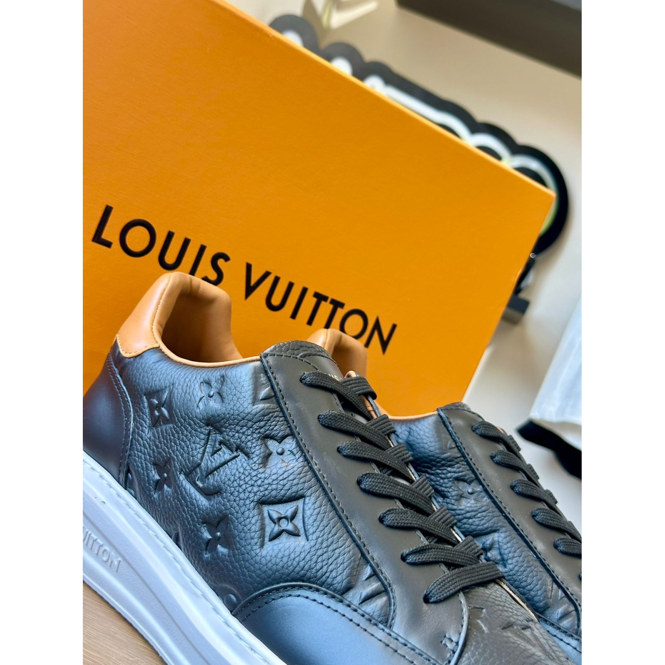 Tênis Louis Vuitton Beverly Hills Preto c/marron