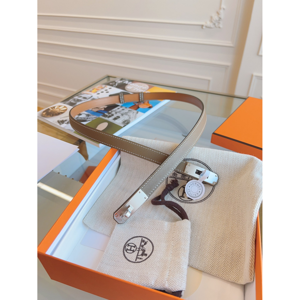 Cinto Hermès Kelly em Couro Marrom com Fivela Kelly Prata 1.8cm