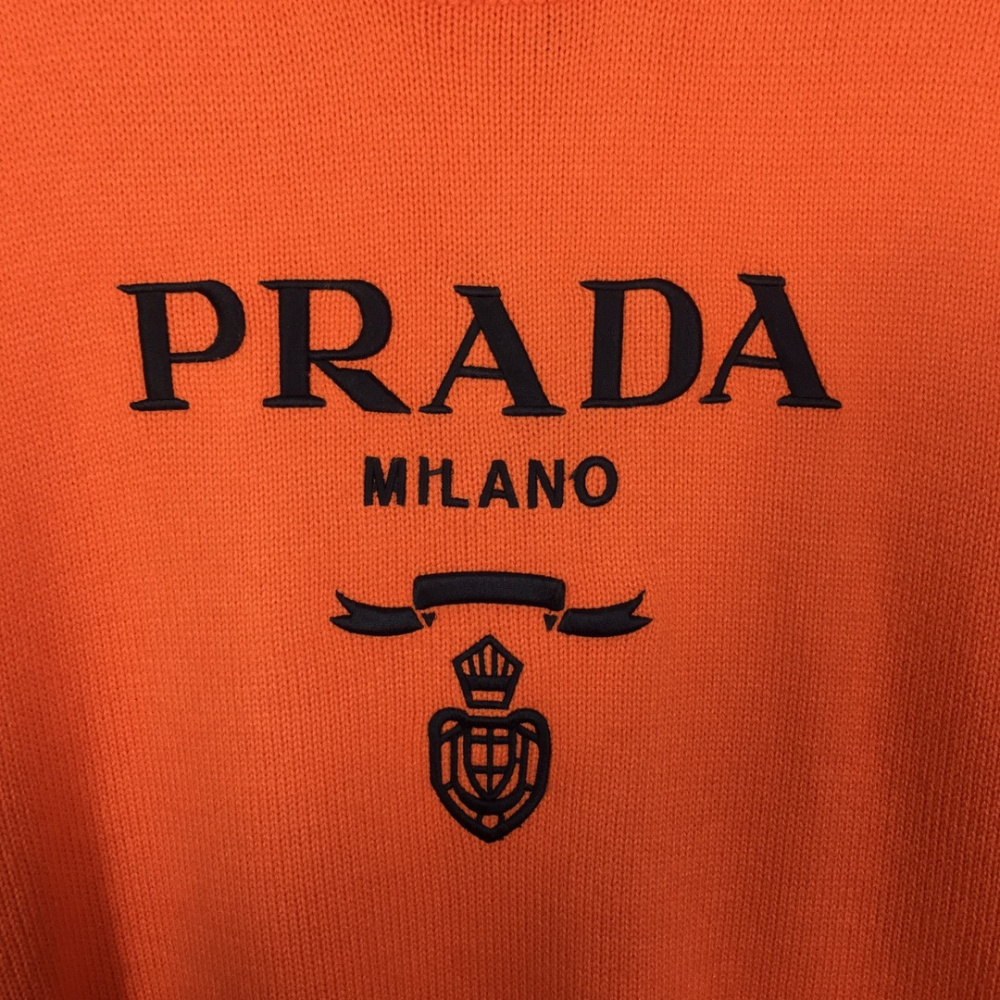 Moletom Prada com Logotipo Bordado Laranja