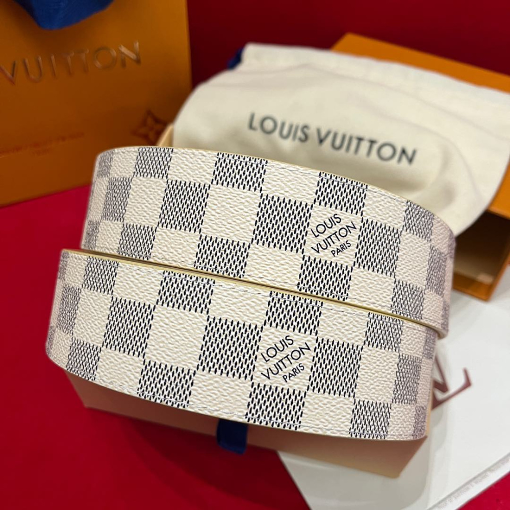 Cinto Louis Vuitton Initiales Reversível Damier Azur Ferragem Dourada 4.0cm