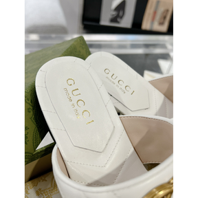 Sandália Gucci com Double G Branca