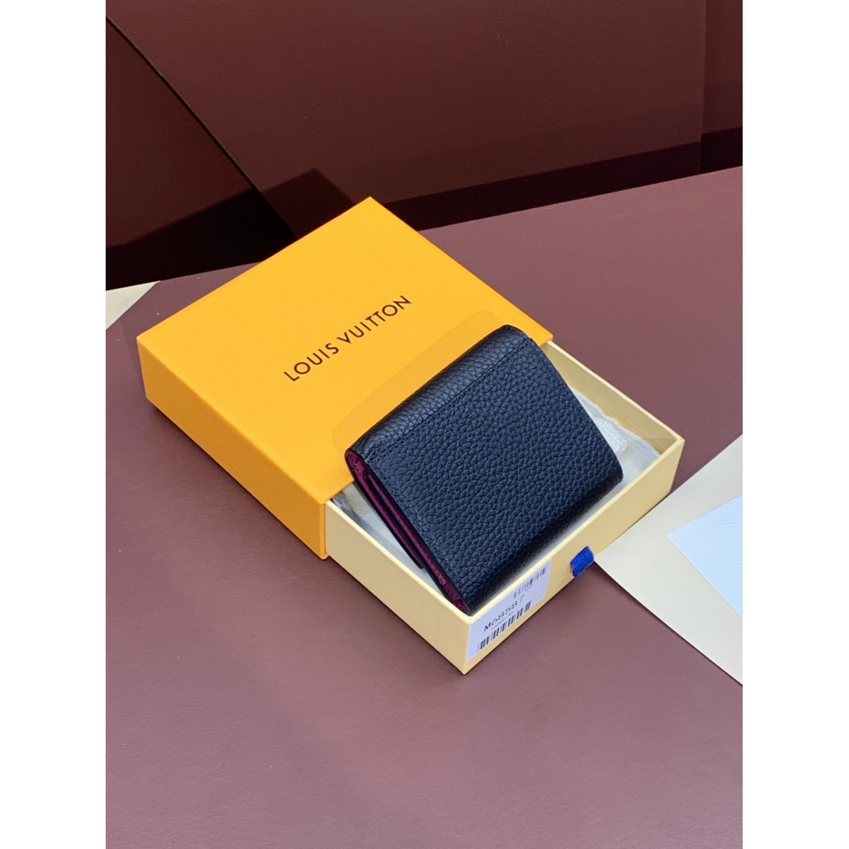 Carteira Louis Vuitton Capucines XS Taurillon 10x8x1.5CM
