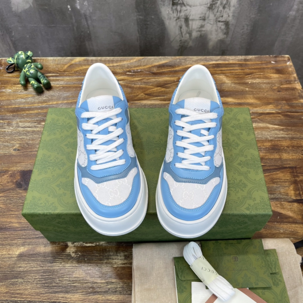 Tênis Gucci GG Supreme Azul/Branco