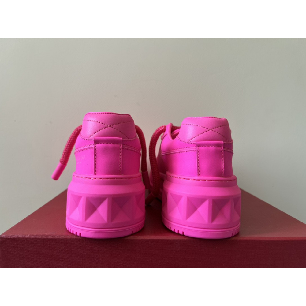 Tênis Valentino Garavani One Stud Couro Rosa Pink