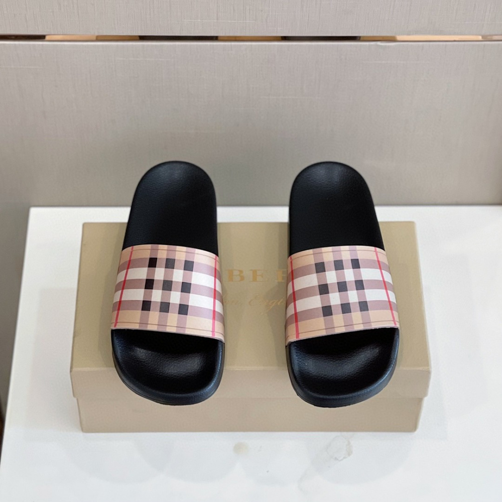 Burberry Slide