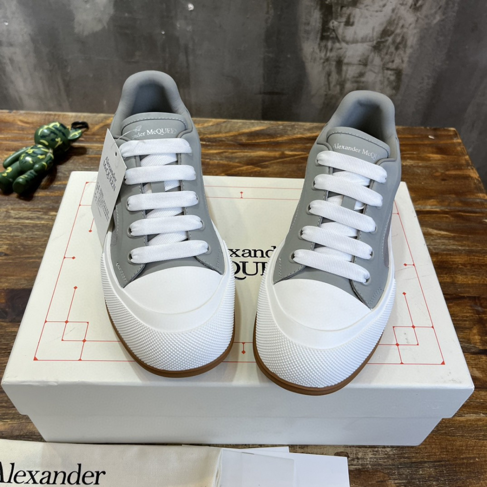 Tênis Alexander Mcqueen Skate Deck Plimsoll Cinza