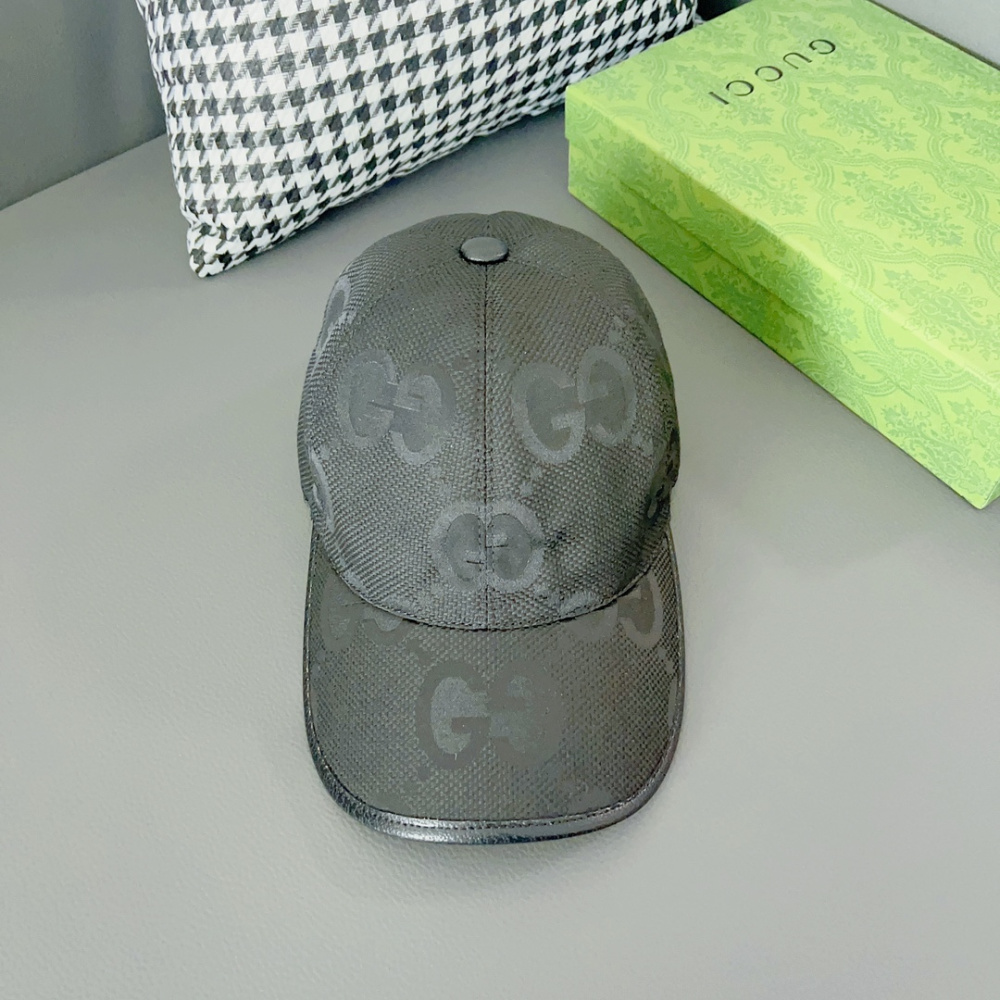 Boné Gucci Jumbo GG Preto