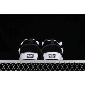 VANS CLASSICS KNU SKOOL WHITE/BLACK