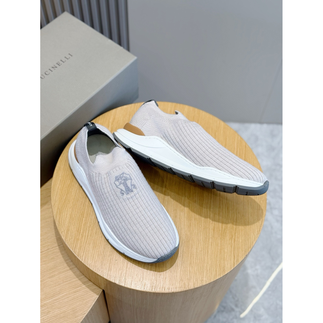 Brunello Cucinelli Tênis Slip On Branco