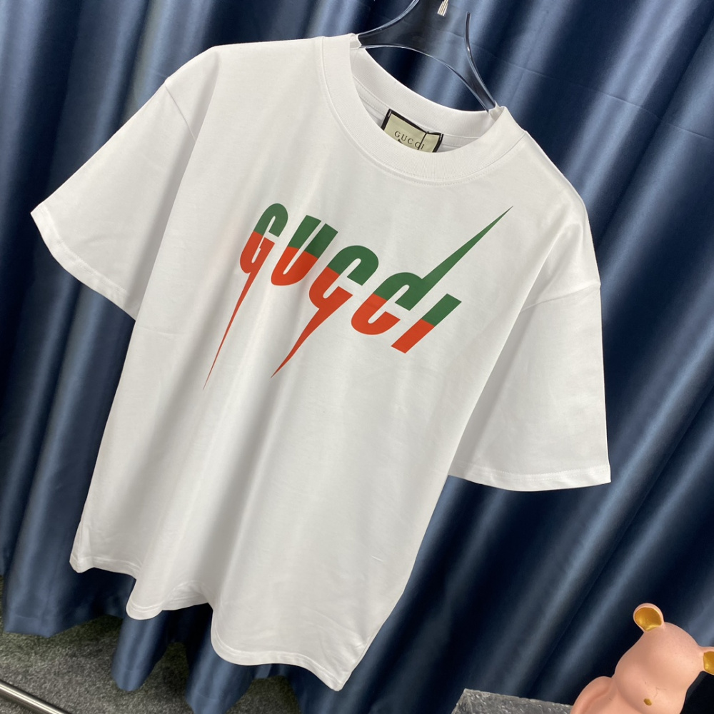 Camiseta com estampa Gucci Blade Branca