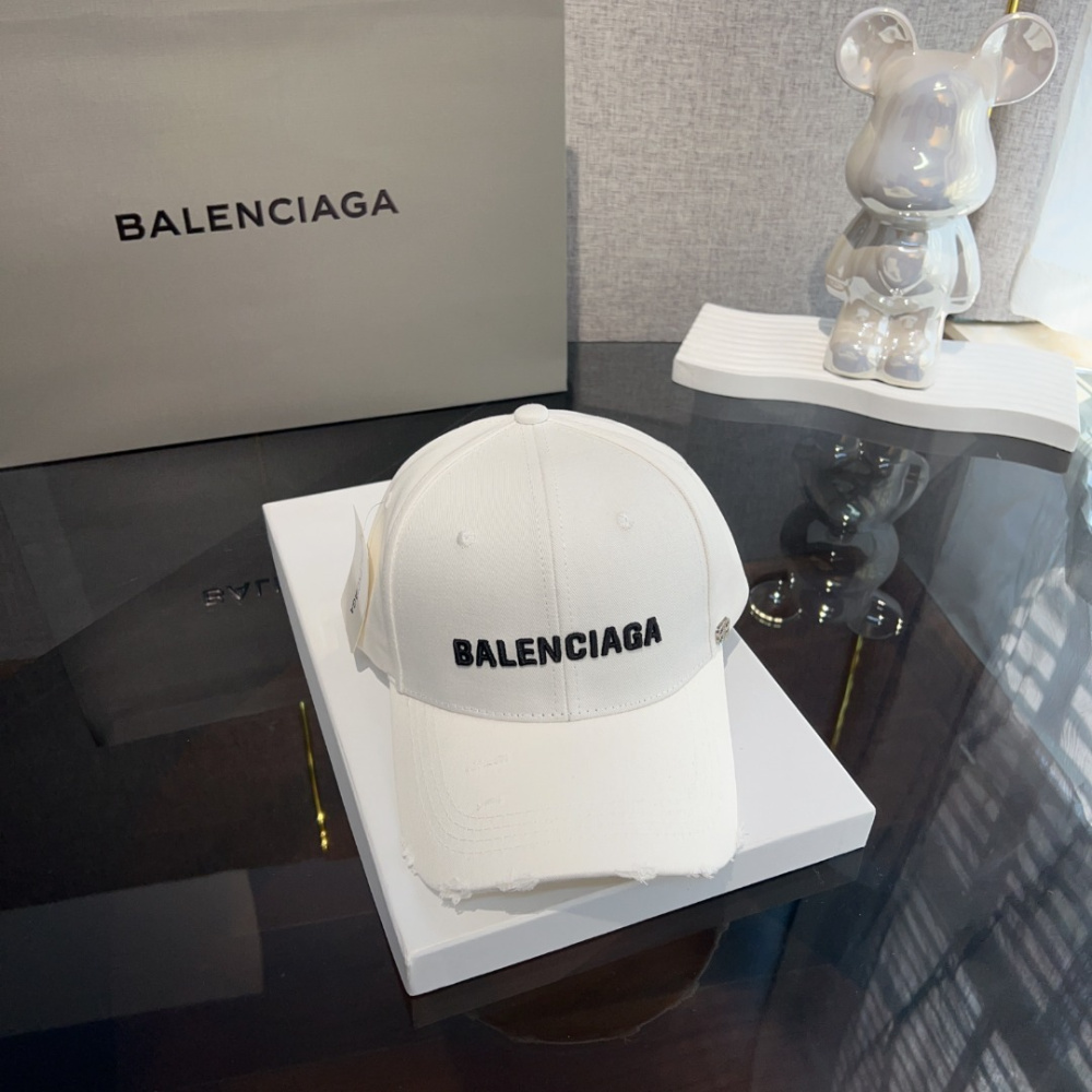 Boné Balenciaga em Tecido Algodão Branco