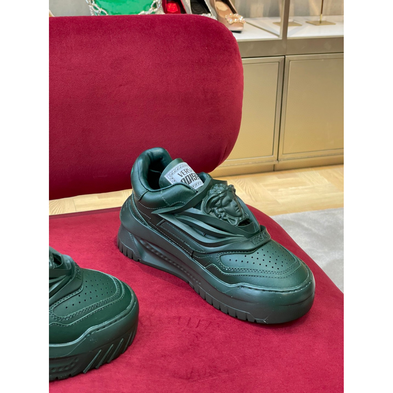 Tênis Versace Cano Baixo Odissea Verde