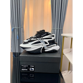 Balmain Unicorn Preto&Branco