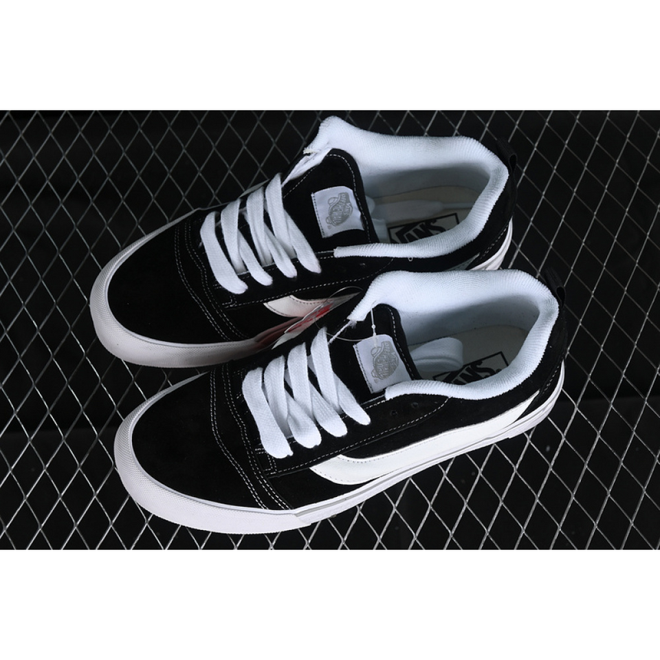 VANS CLASSICS KNU SKOOL WHITE/BLACK