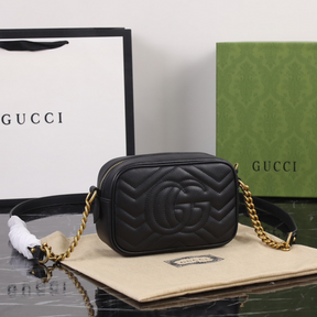 Bolsa Gucci GG Marmont Pequena 18x12x6cm (4 cores)