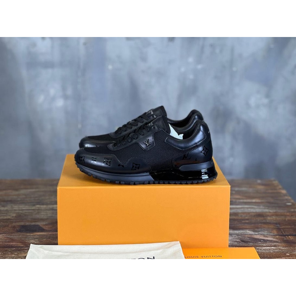 Louis Vuitton Run Away Black