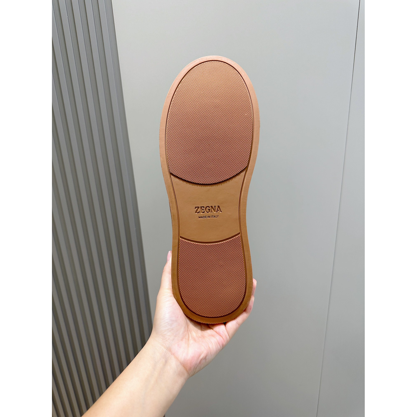 Zegna Triple Stitch Secondskin em Camurça Preto/Laranja