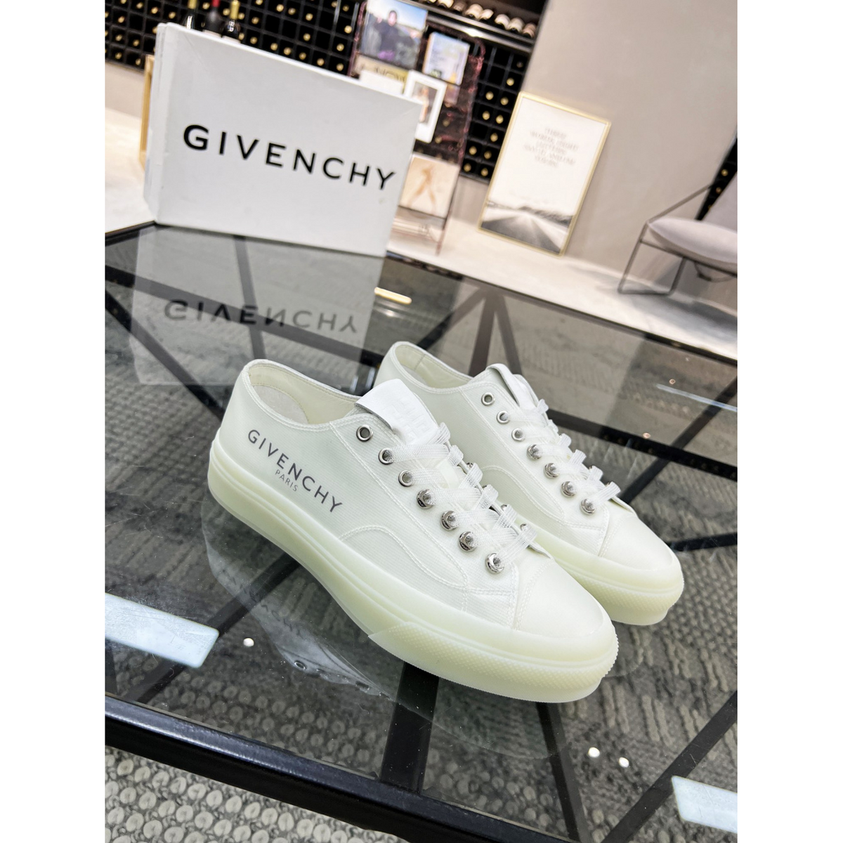 Tênis Givenchy Off White