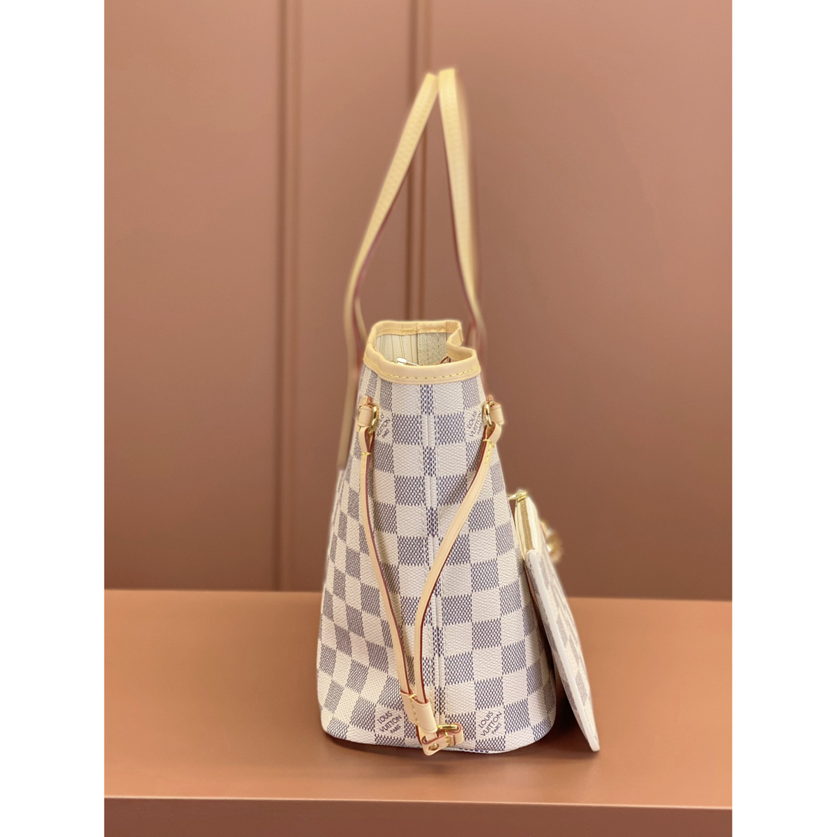 Bolsa Louis Vuitton Neverfull Damier Azur Canvas Interior Bege