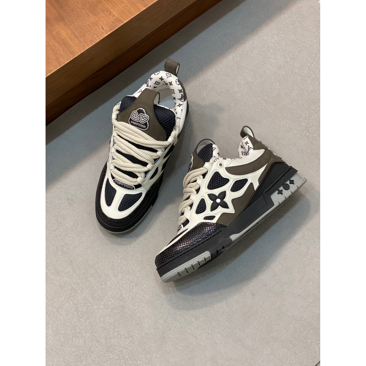 Louis Vuitton Skate 1854 Preto