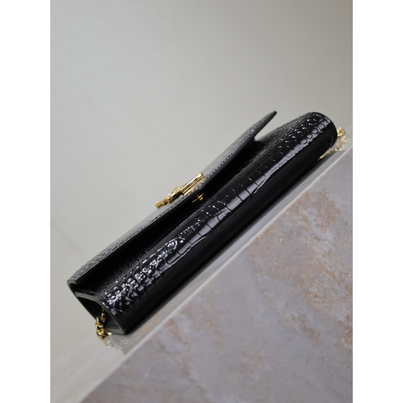Bolsa Saint Laurent YSL Uptown Couro Croc 19x12x4cm (duas cores ferragem)