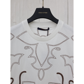 Camiseta de Algodão Louis Vuitton Bordado LV Arabesque Branca