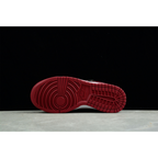 SB DUNK LOW TEAM RED