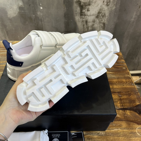 Tênis Versace Greca Labyrinth de Couro Branco/Azul