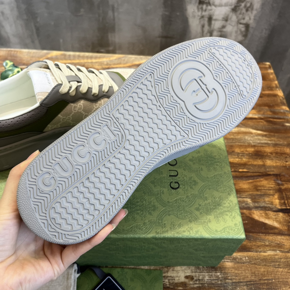 Tênis Gucci GG Supreme Cinza/Verde