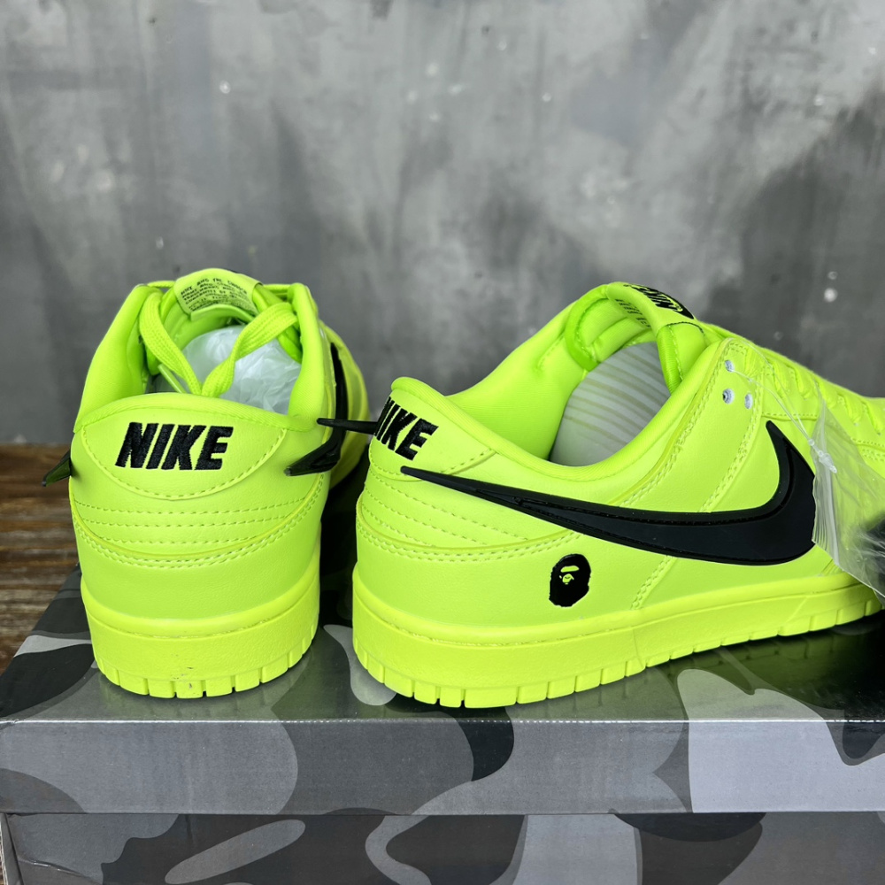 Nike SB Dunk Low Ambush x BAPE