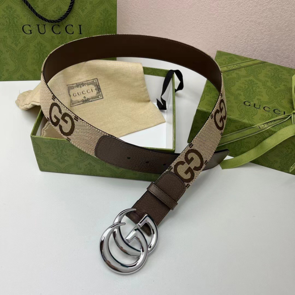 Cinto Gucci de Canvas GG Marmont Marron Ferragem Prata 4.0cm