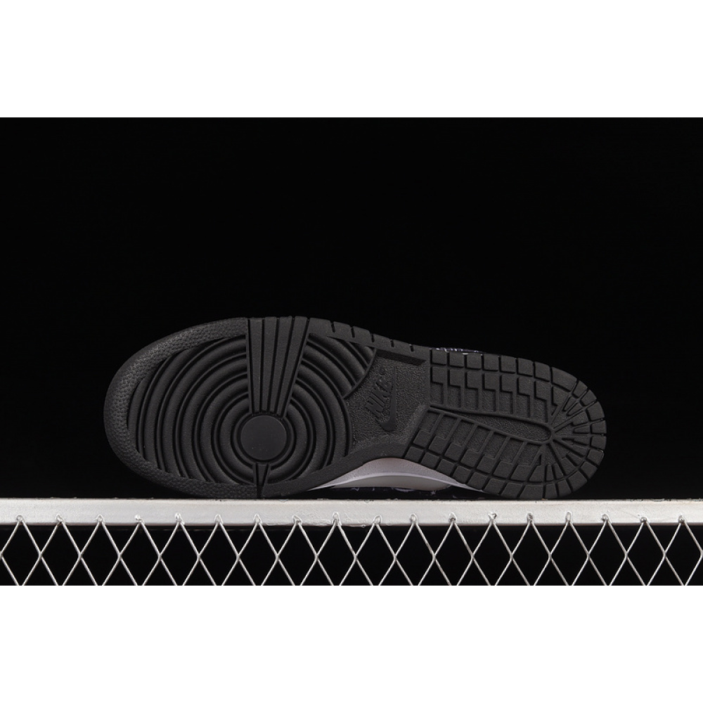 SB DUNK LOW BLACK PAISLEY BLACK