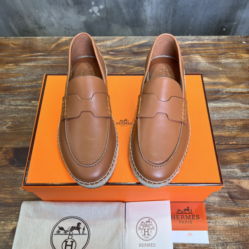 Alpargata TRIP Hermès em Couro Marrom